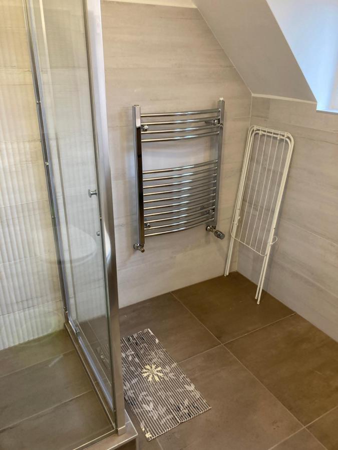 Kuenszler Apartmanhaz Zamárdi Exterior foto