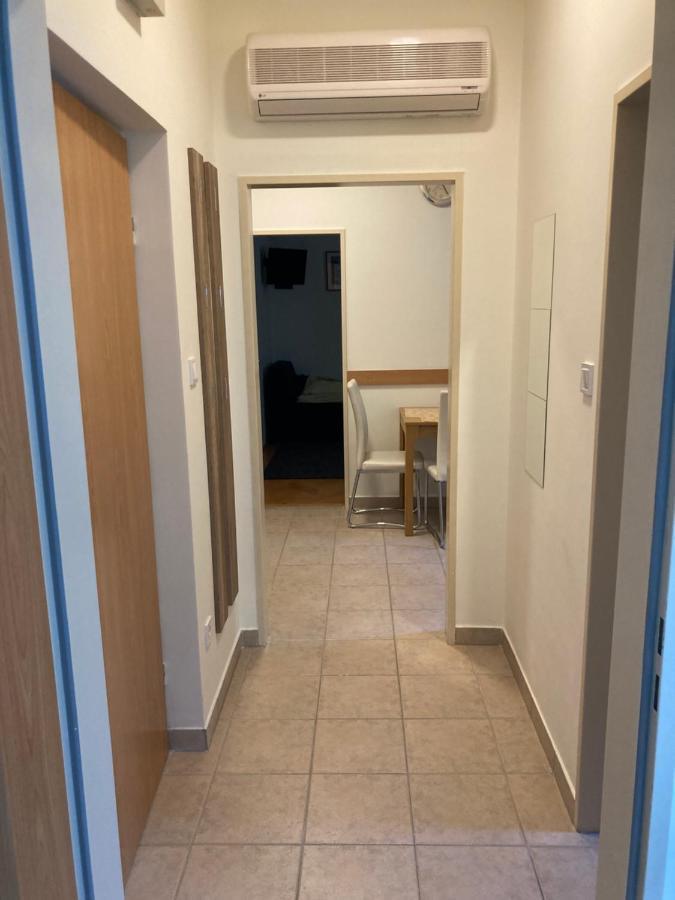 Kuenszler Apartmanhaz Zamárdi Exterior foto