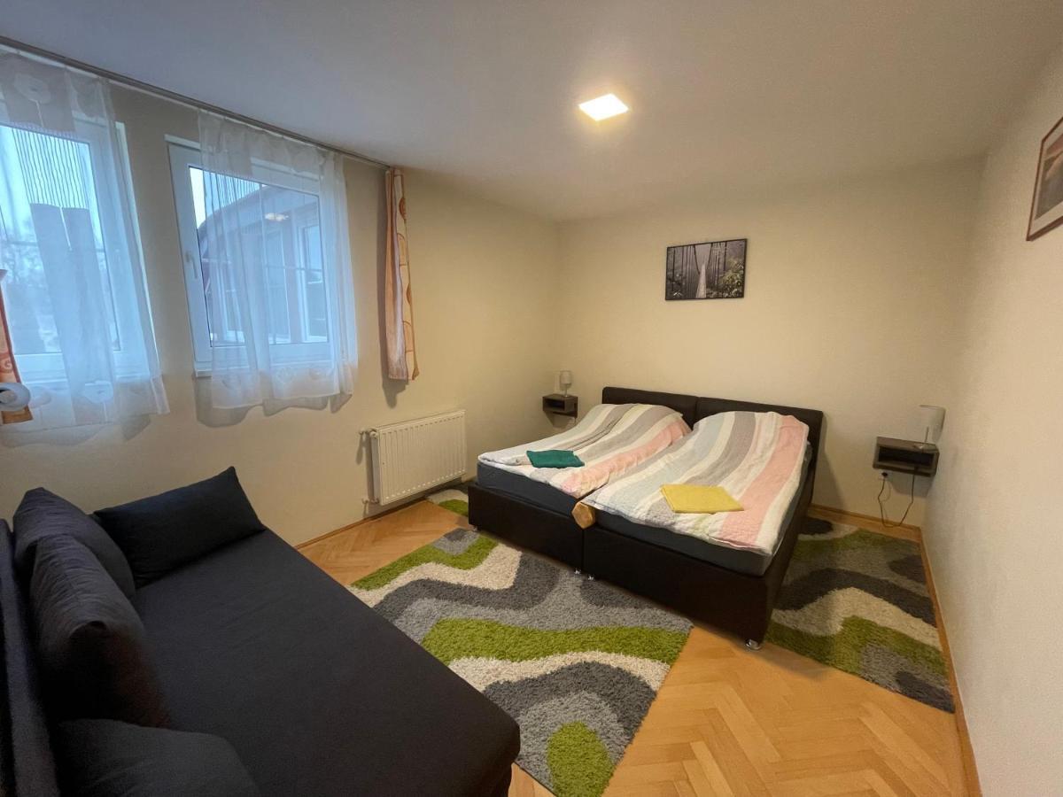 Kuenszler Apartmanhaz Zamárdi Exterior foto